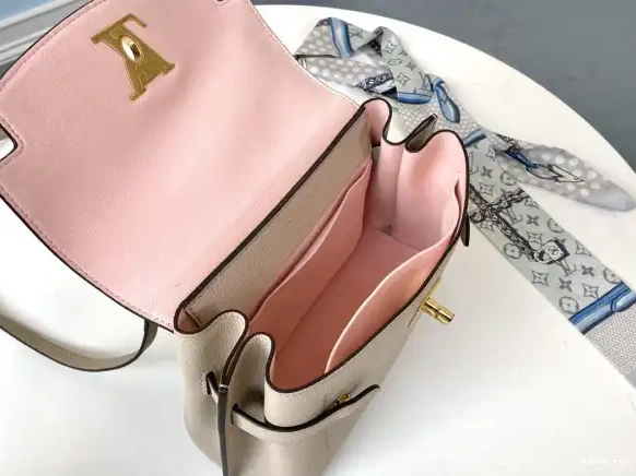 MM VUITTON LOCKME LOUIS EVER BB 0527